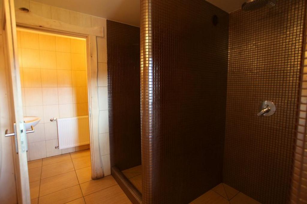 Hotel Gosciniec Pod Strzecha Suwałki Exterior foto